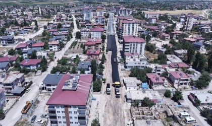 Büyükşehir, Elbistan Darende Caddesi’nde Dönüşüm Başlattı