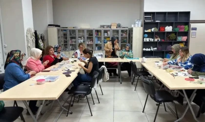 KAMEK ile Her İlçede Eğitim; Türkoğlu ve Göksun’da Kurs Kayıtları Başladı
